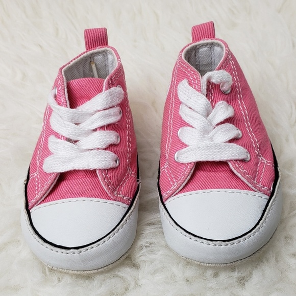 CHUCK TAYLOR ALL STAR FIRST STAR CRIB SHOES - Picture 2 of 8